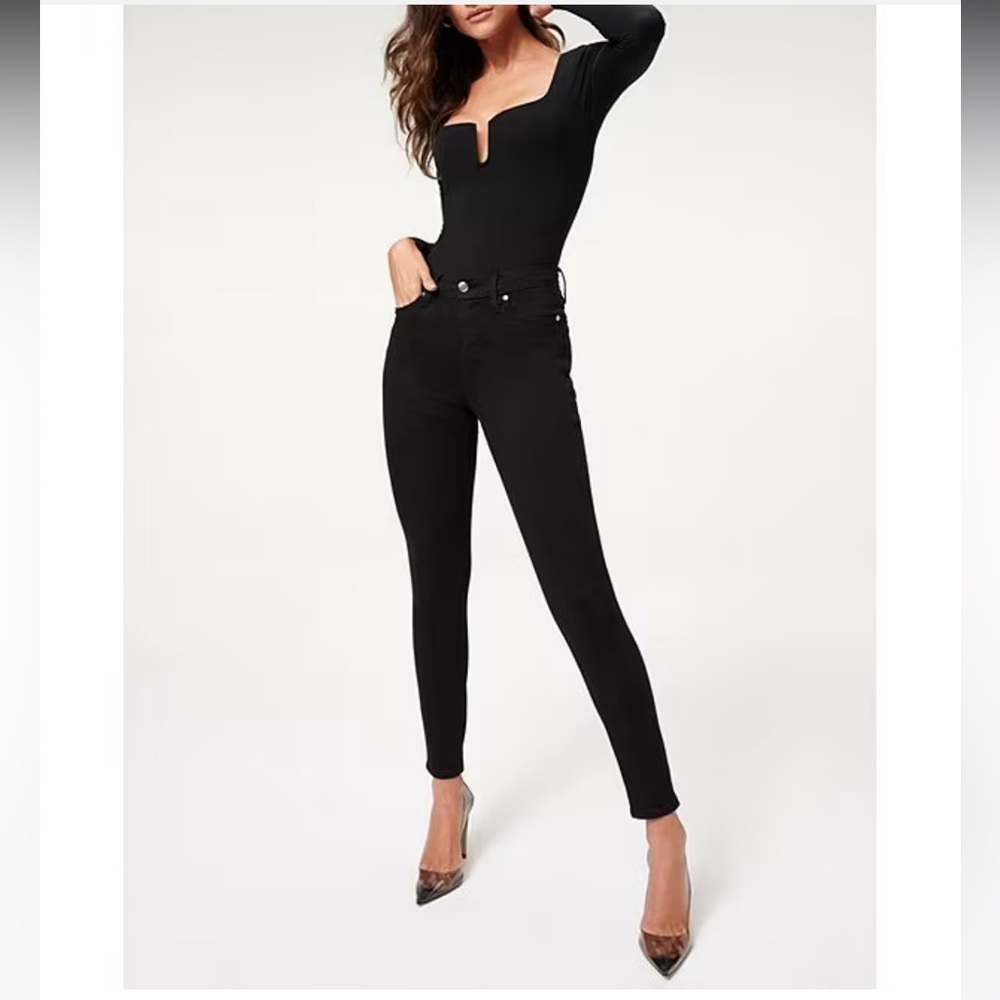 Good American Good Legs jean. - Picture 3 of 9